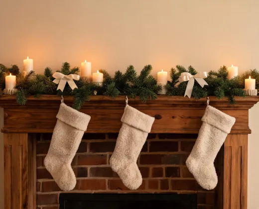 Holiday mantel garland idea
